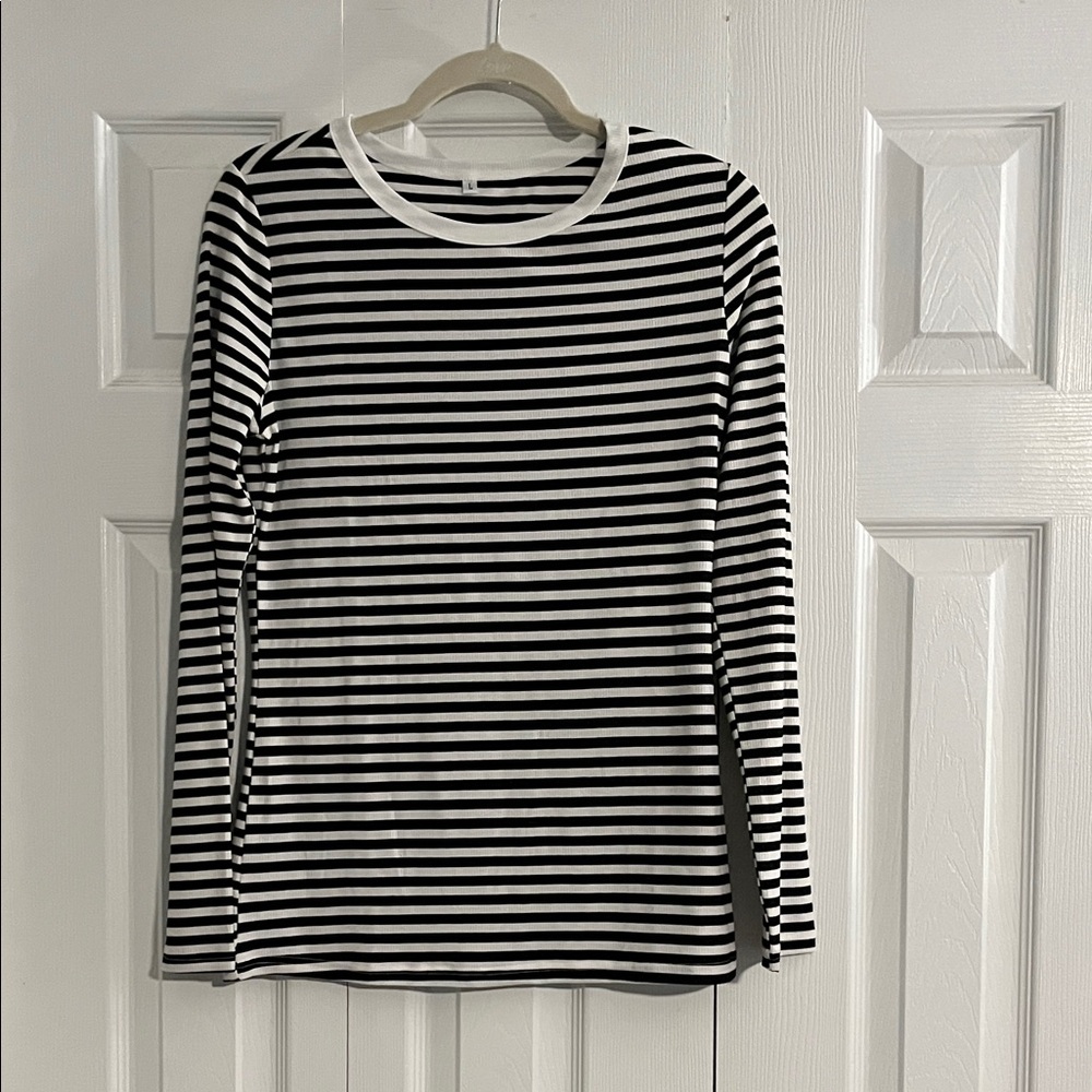 Chic Striped Long Sleeve Women's Top